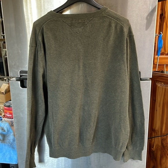 Men’s Tommy Hilfiger Sweater Men’s size XL , V-Neck army green 100%‎ cotton - Picture 7 of 11
